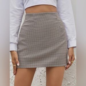 Plaid High Waist Mini Skirt - M